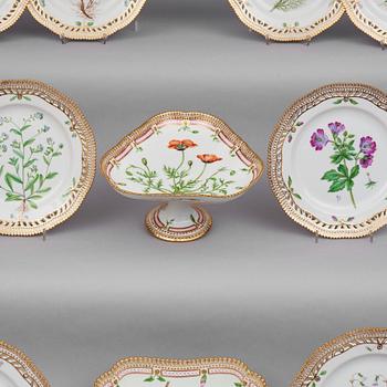 A part Royal Copenhagen 'Flora Danica' dessert service, Denmark, 20th Century. (15 pieces).