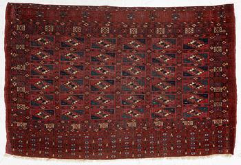 Matta, antik Chuval, Turkmensk, ca 116 x 76 cm.