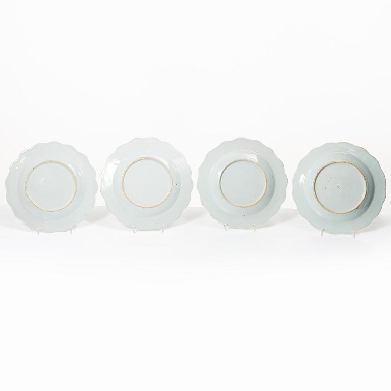 17 Famille Rose export porcelain plates, China, Qianlong (1736-95).
