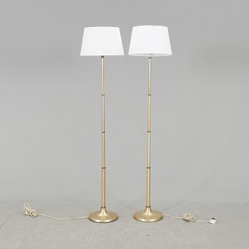 GOLVLAMPOR, ett par, 1960-tal.