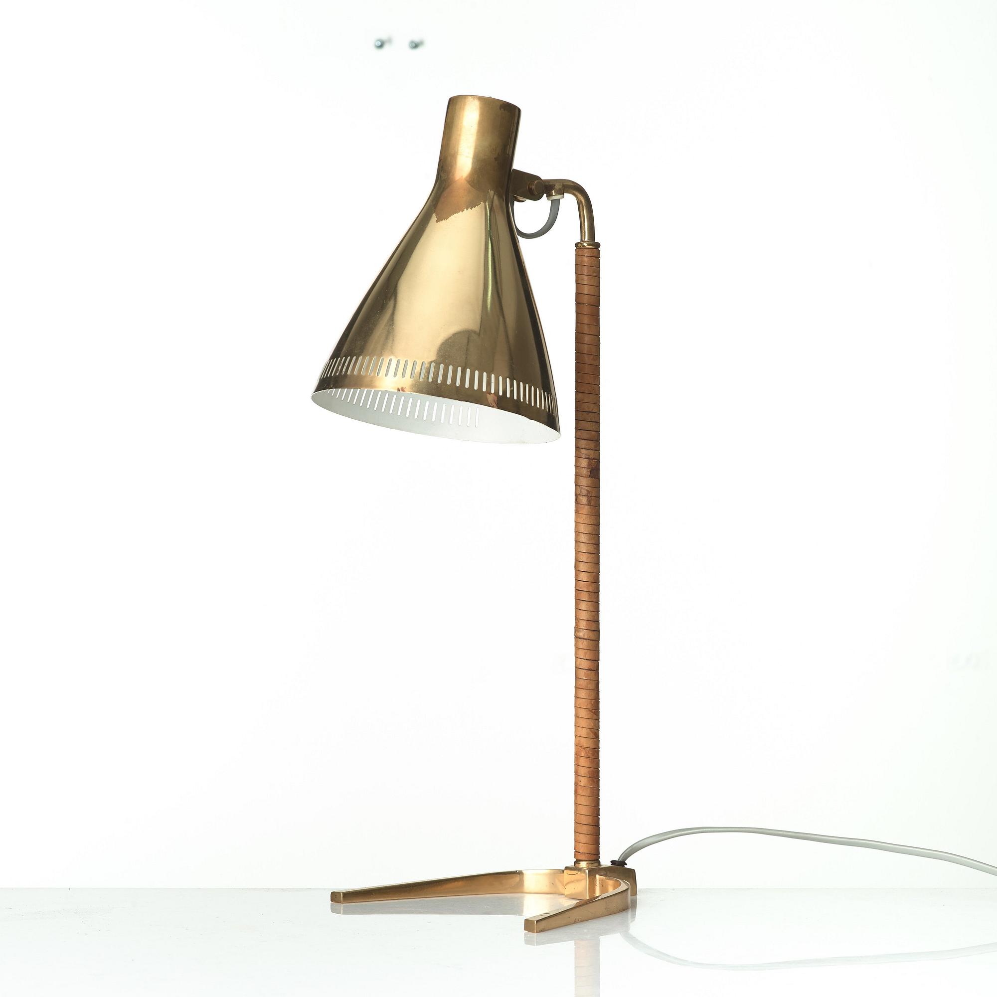 Paavo Tynell, bordslampa, Taito Oy, Finland, 1900-talets mitt, modell 9224.