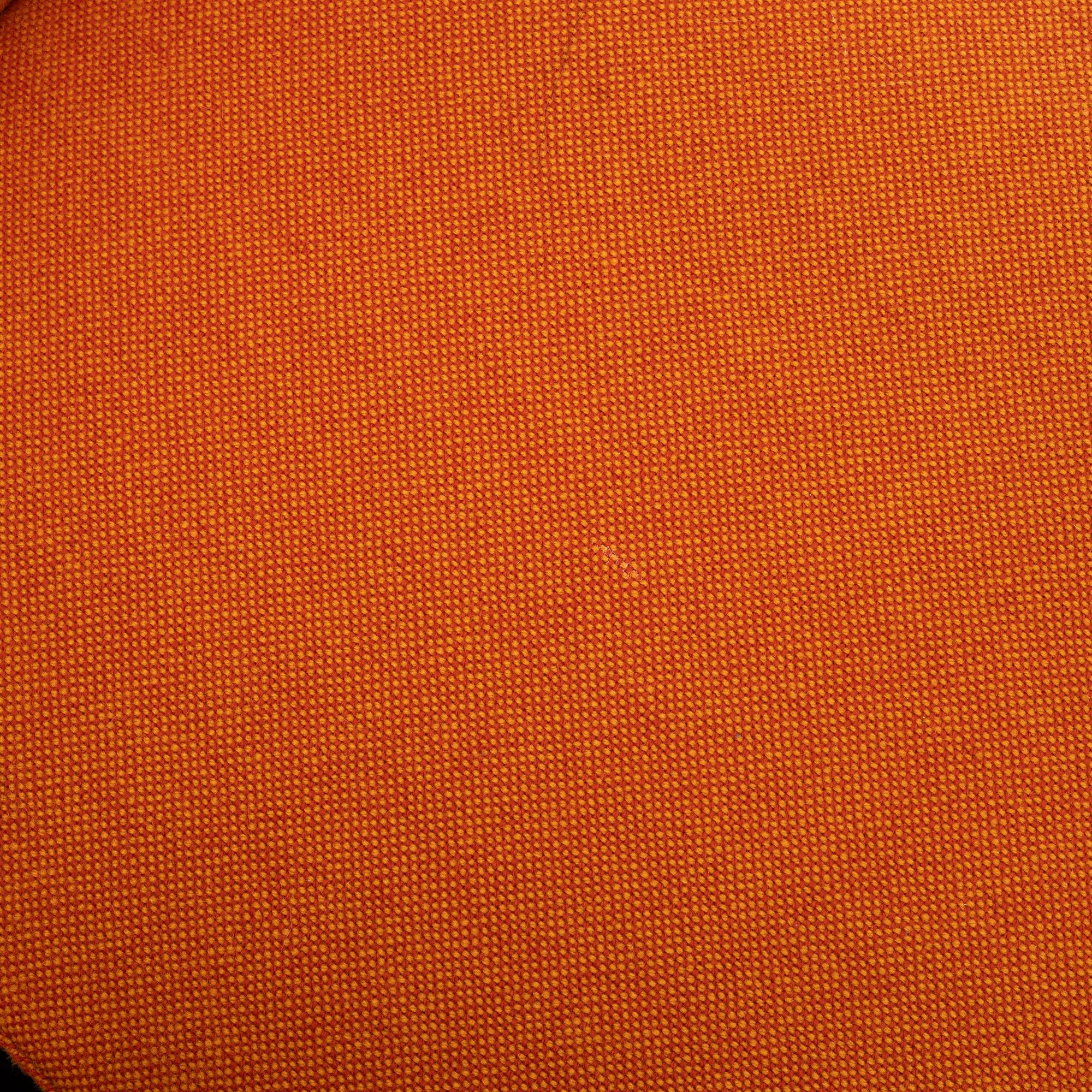 Gunilla Allard, fåtöljer ett par, "Cinema", Lammhults.