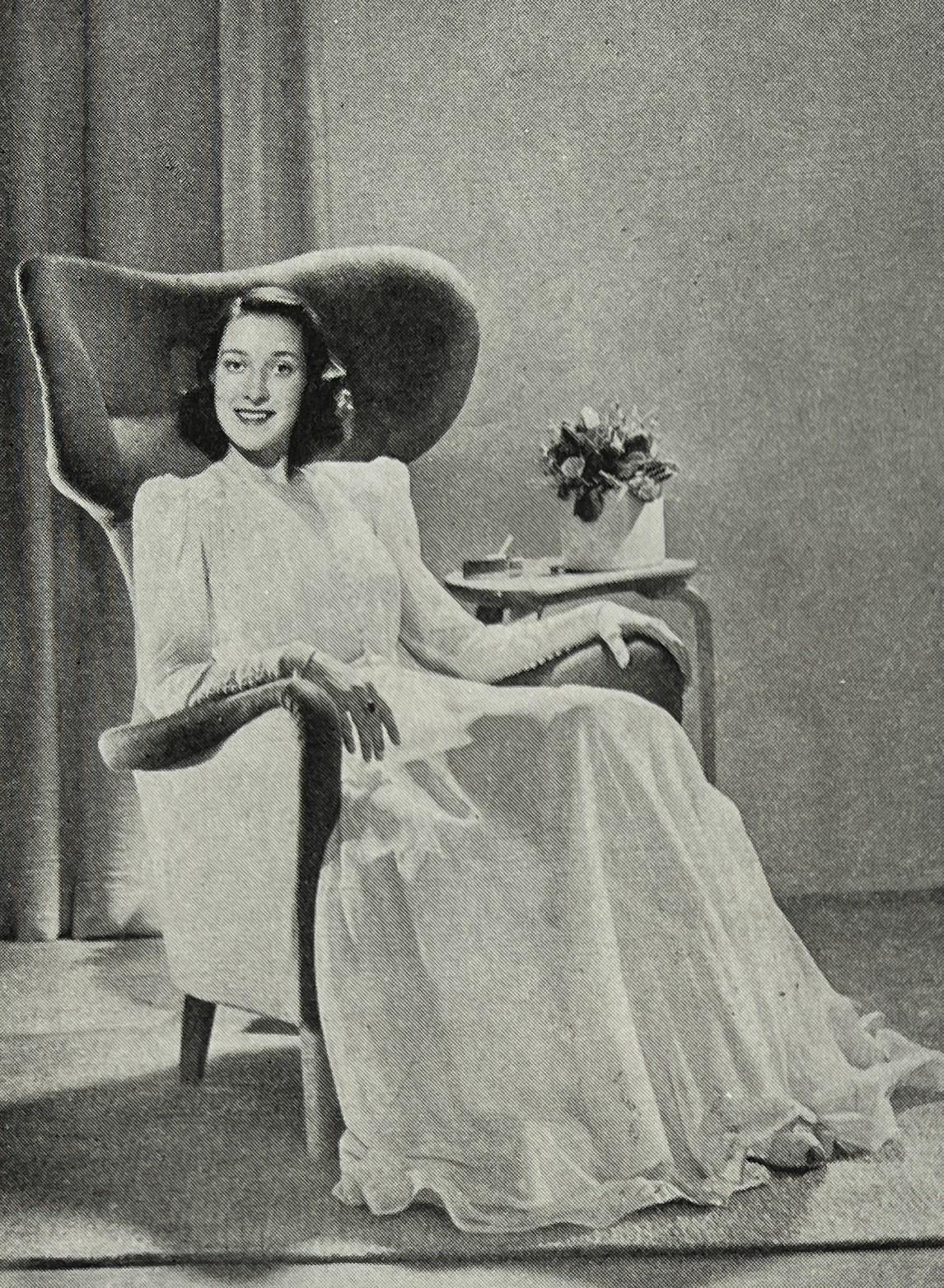 Gustaf Axel Berg, a rare "Estelle" armchair, G. A. Berg, Stockholm, 1940s.