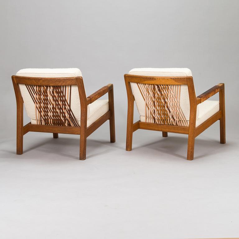Carl Gustaf Hiort af Ornäs, a pair of mid-20th-century 'Rialto' open armchairs, Puunveisto Oy - Träsnideri Ab, Finland.