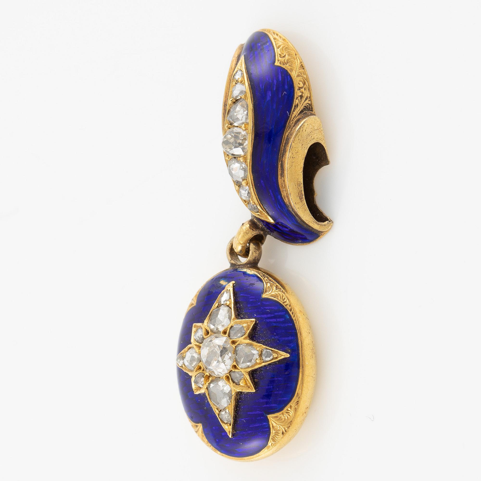 Part of a jewel, 18K gold with enamel and rose-cut diamonds, likely 19th century.