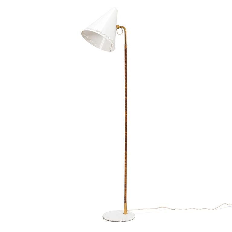 Paavo Tynell, a mid-20th century K10-10 floor lamp for Idman.