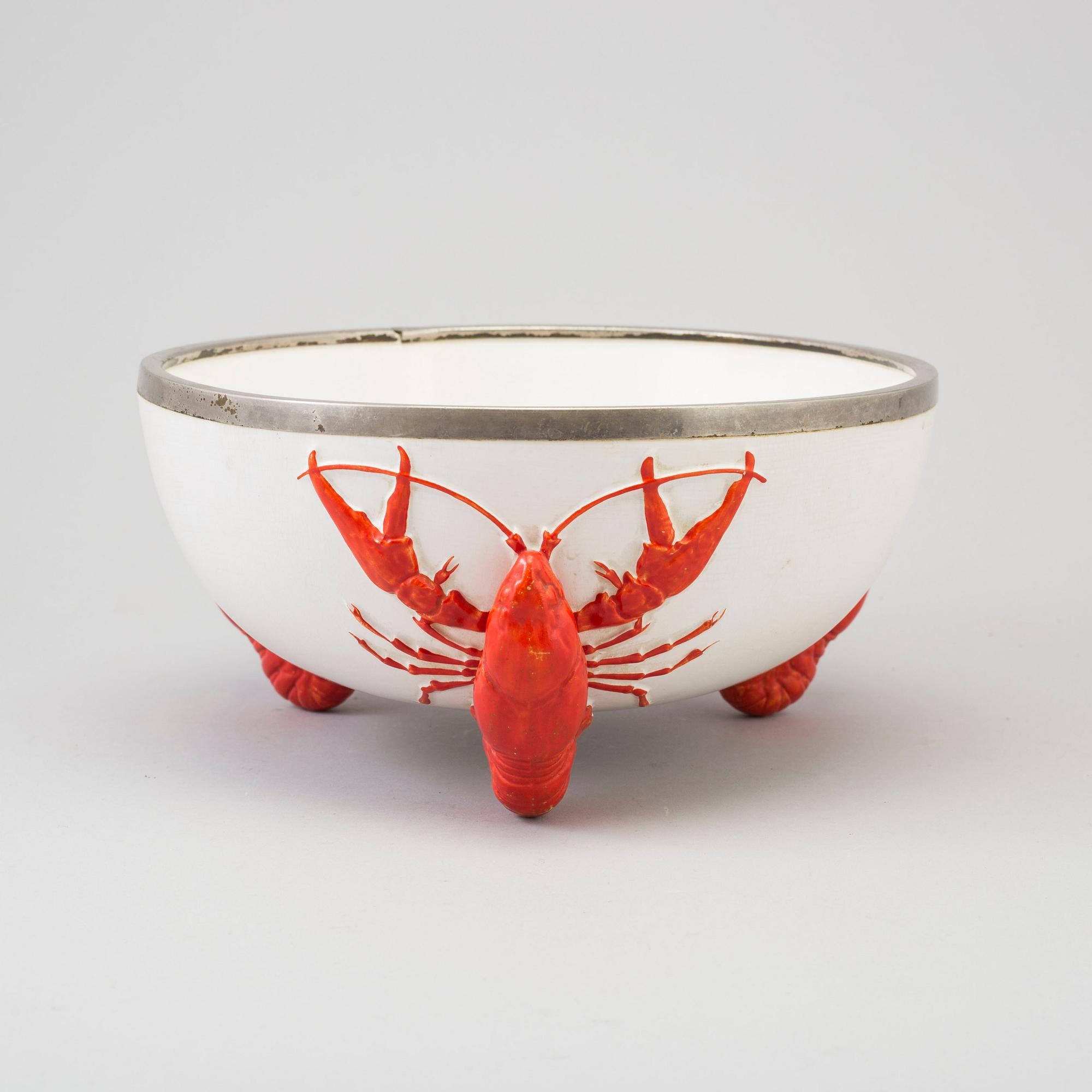 An early 19th crayfish bowl.