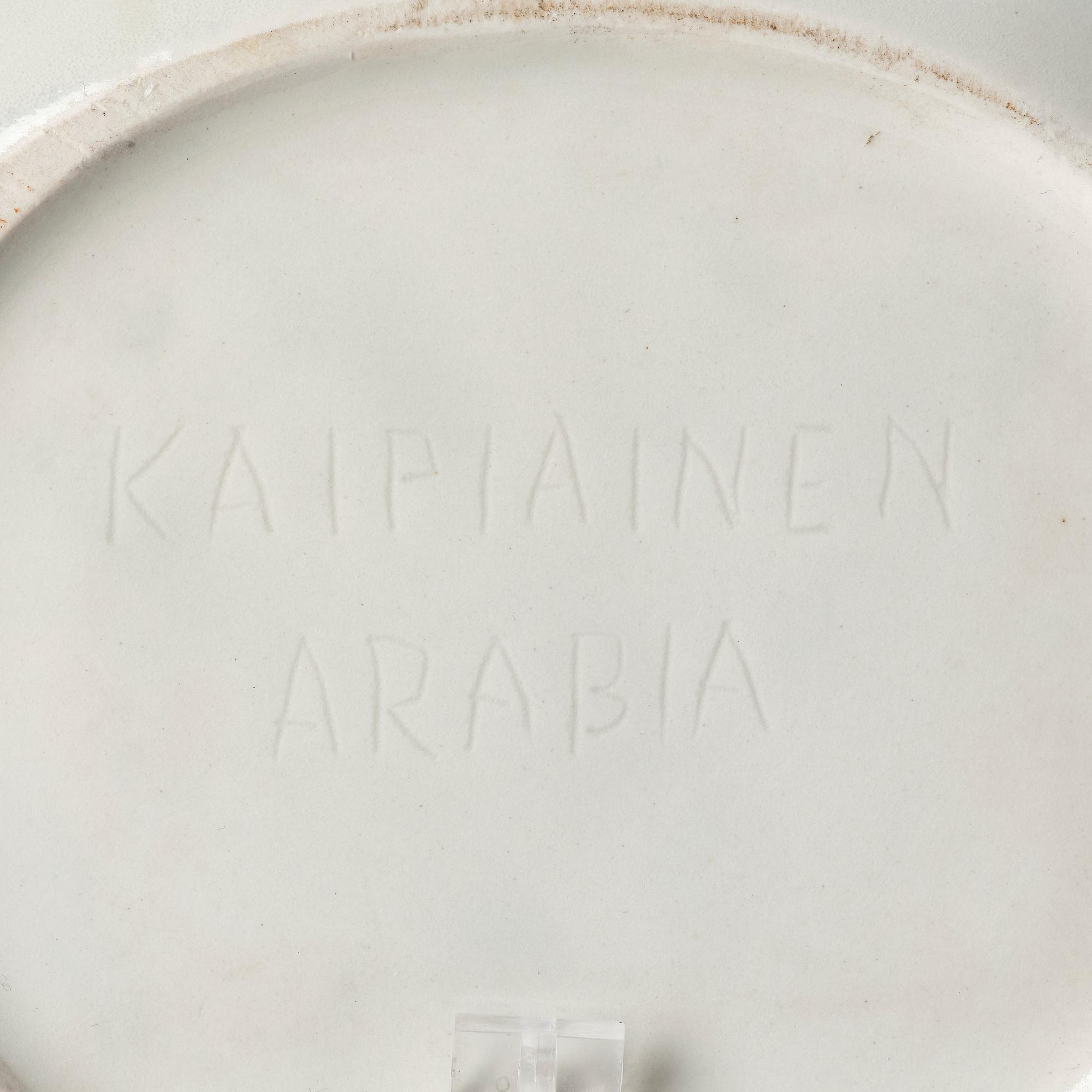 Birger Kaipiainen, a stoneware dish, Arabia, Finland.