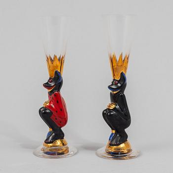 Gunnar Cyrén, two shot glasses,  so-called devil glasses in black, from the Nobel service, Orrefors.