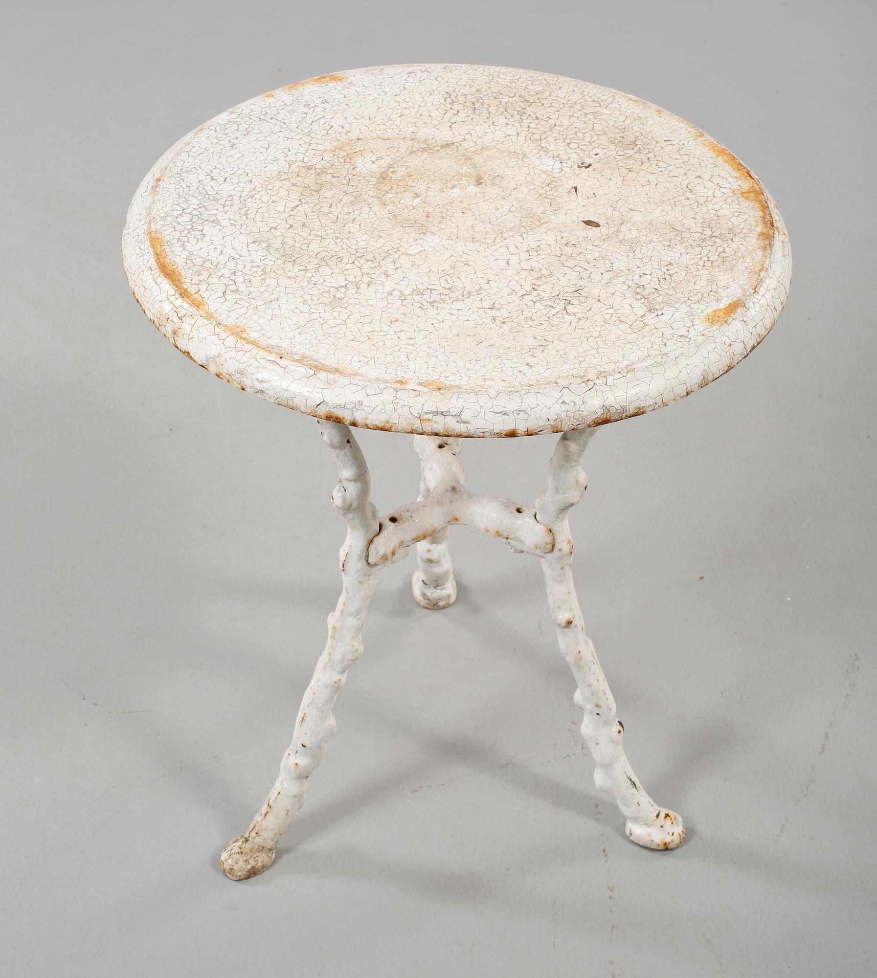 TRÄDGÅRDSBORD, gjutjärn, 1800-talets slut.