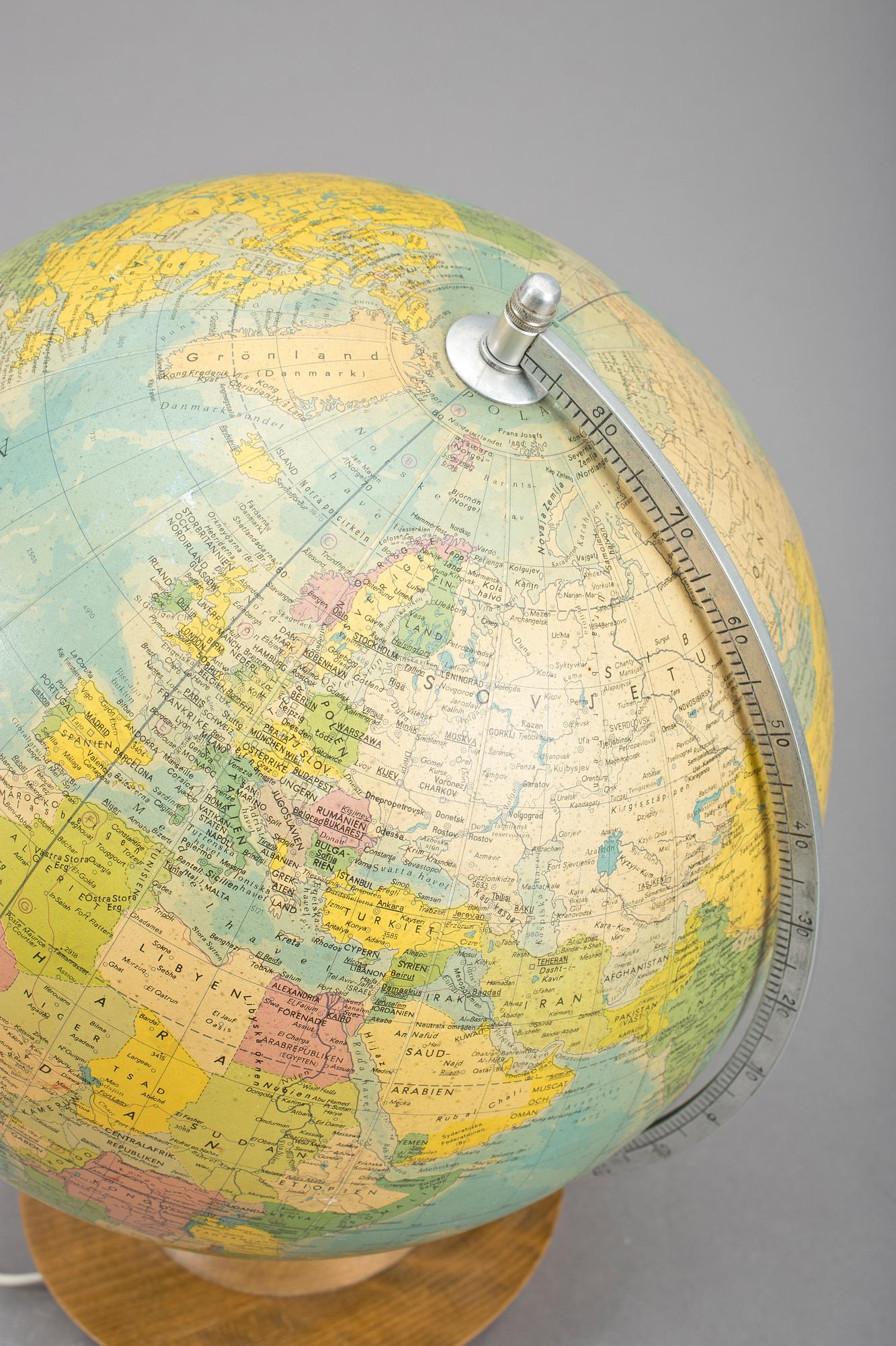 JORDGLOB. 1900-talets andra hälft.