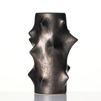 Knud Basse, vaser, två stycken, keramik, "Rosentorn", Michael Andersen & Son, Bornholm, Danmark.
