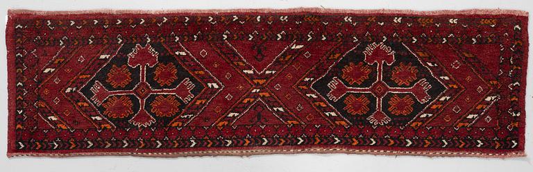 Prayer rug, Saff, approx. 153 × 43 cm.