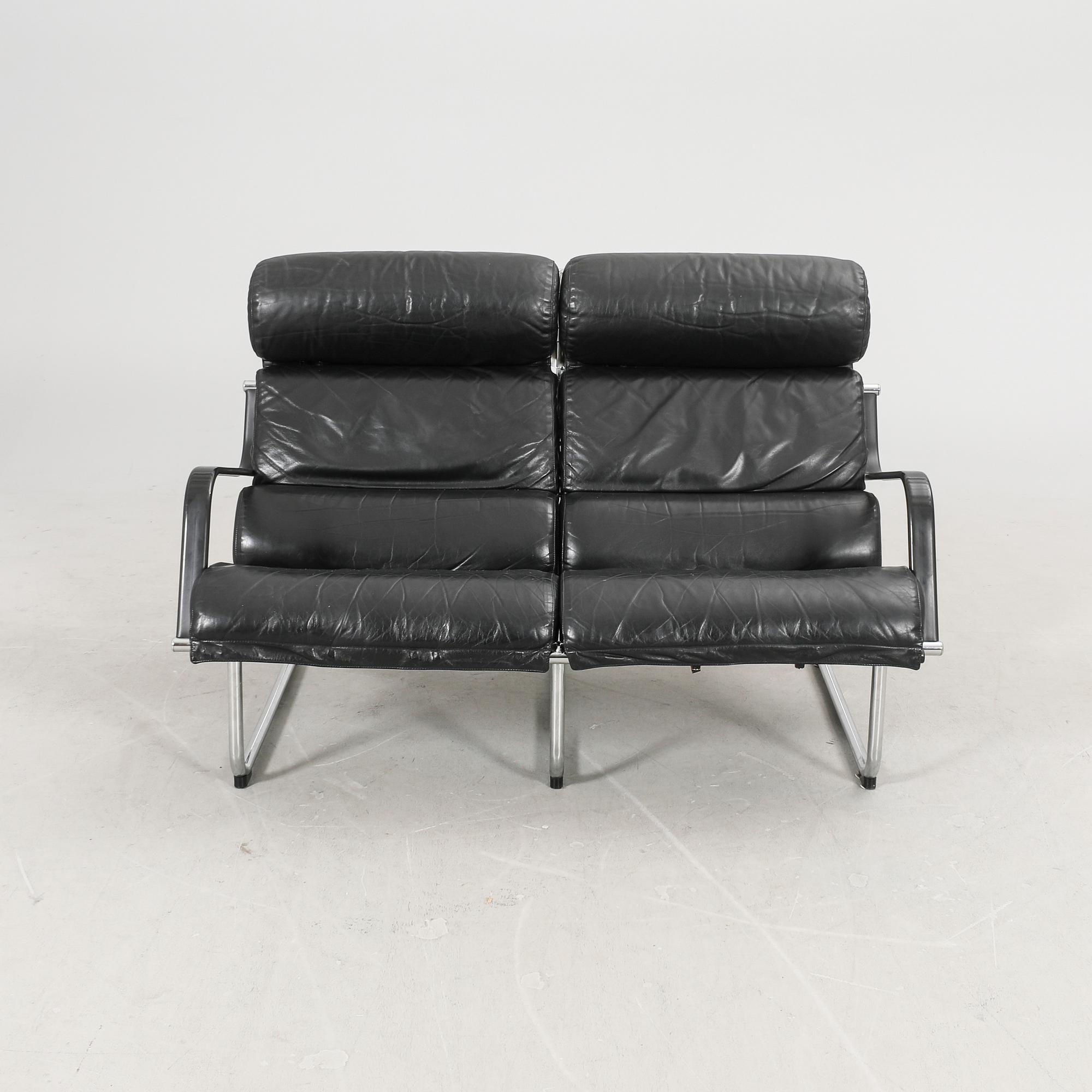 Yrjö Kukkapuro, sofa, "Remmi", Haimi 1970s.