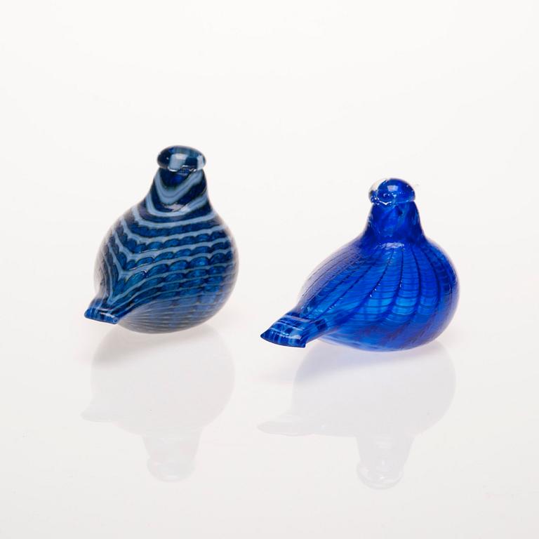 FIGURINER, 2 st, glas, signerade O. Toikka Nuutajärvi.