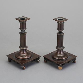 LJUSSTAKAR, ett par, "nr 38" Gusums bruk.