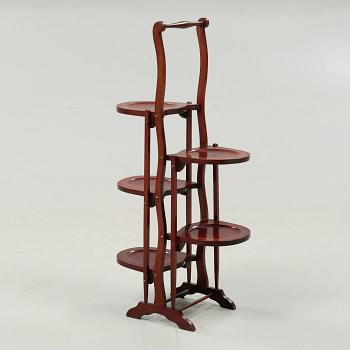 A cakestand, 20th century.