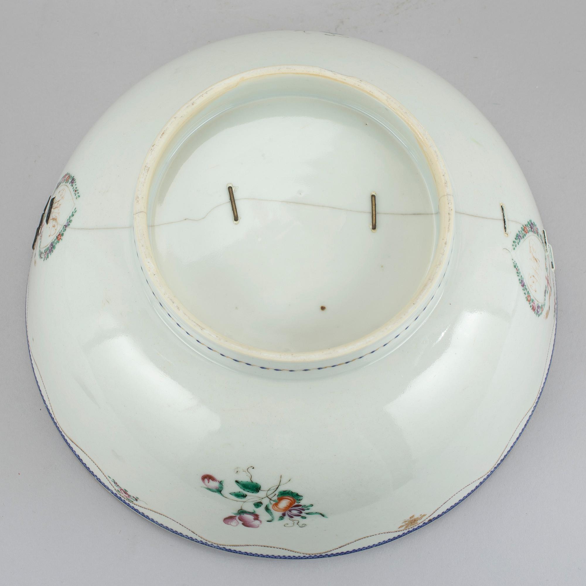 SKÅL, kompaniporslin, Kina, Qianlong (1736-95).