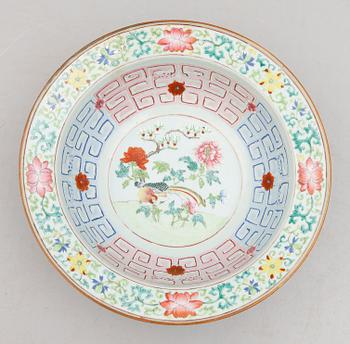 SKÅL, porslin, Kanton, Kina, 1800-talets andra hälft.