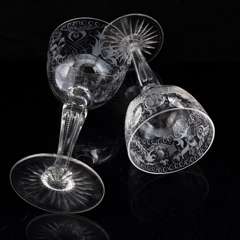A glass service, 20th century (61 pieces).