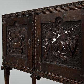 PRAKTSKÅP, Nordiska Kompaniet, 1920-tal.