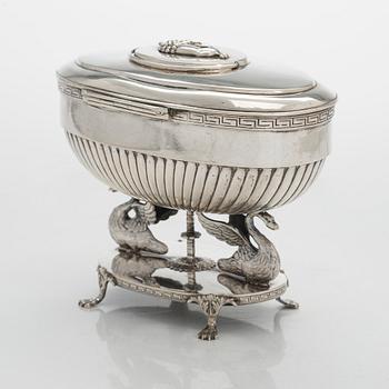 Johan Petter Grönvall, sockerskrin, silver, Stockholm, sannolikt kring 1820. Empir.