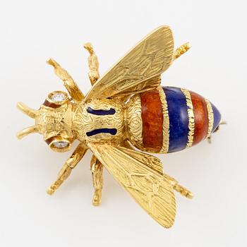Brooch, in the form of an insect, 18K gold with enamel and brilliant-cut diamonds.