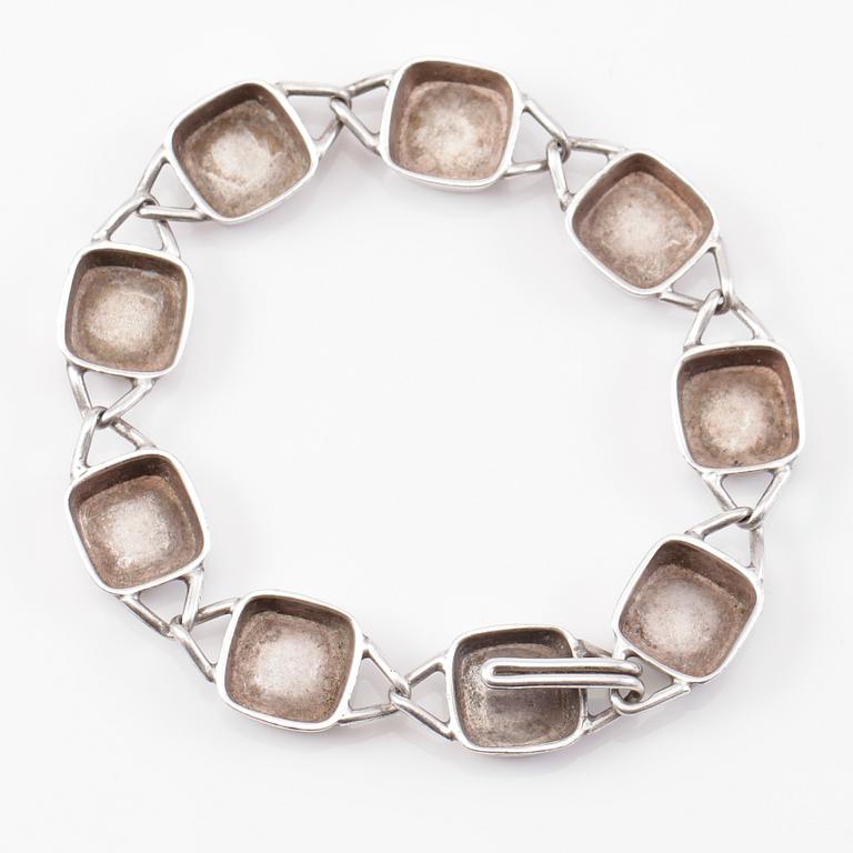ARMBAND, sterlingsilver, Stigbert, 1955. Vikt ca 32 g.