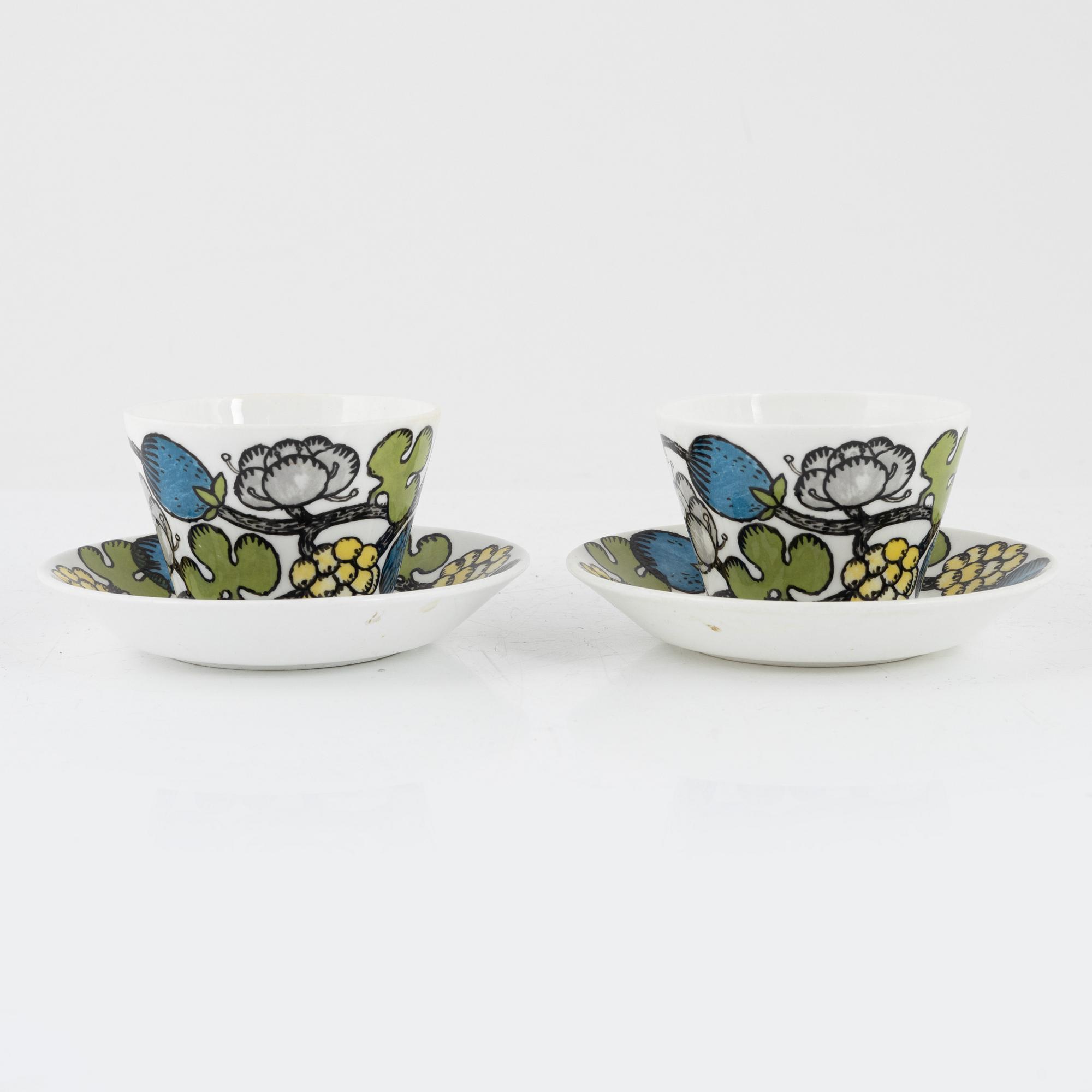 Stig Lindberg, kaffekoppar med fat, 5 st, benporslin, "Riviera", Gustavsberg, 1970-tal.