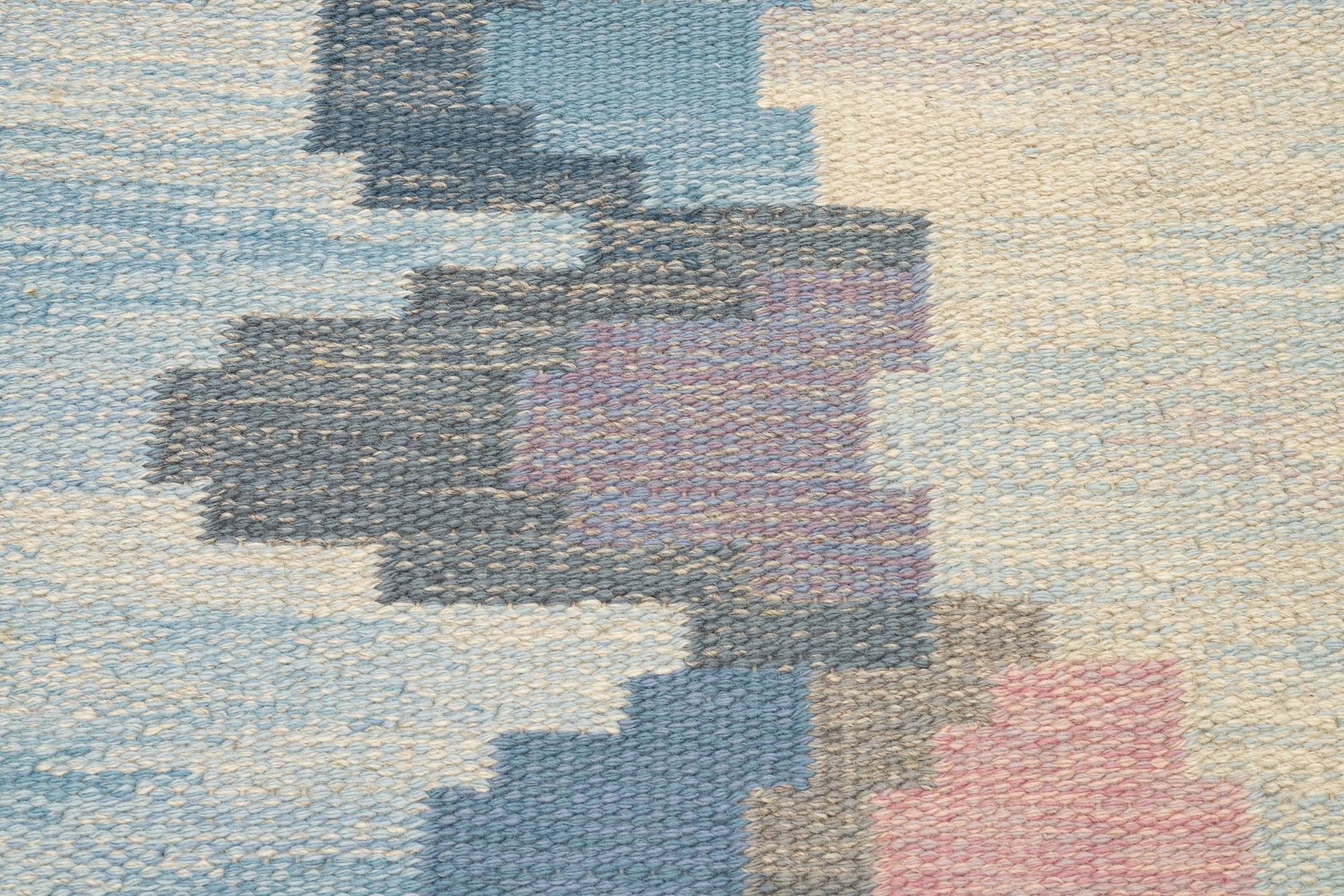 Judith Johansson, a carpet, "Blomsterkrans", rölakan, ca 255 x 188 cm, signerad JJ E.