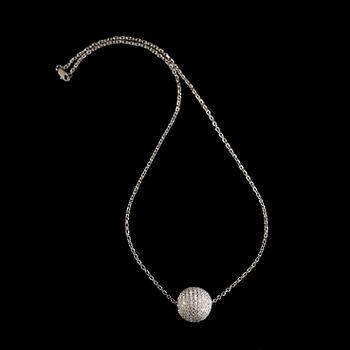 Diamantgradering, A brilliant-cut diamond necklace. Total carat weight circa 4.95 cts.