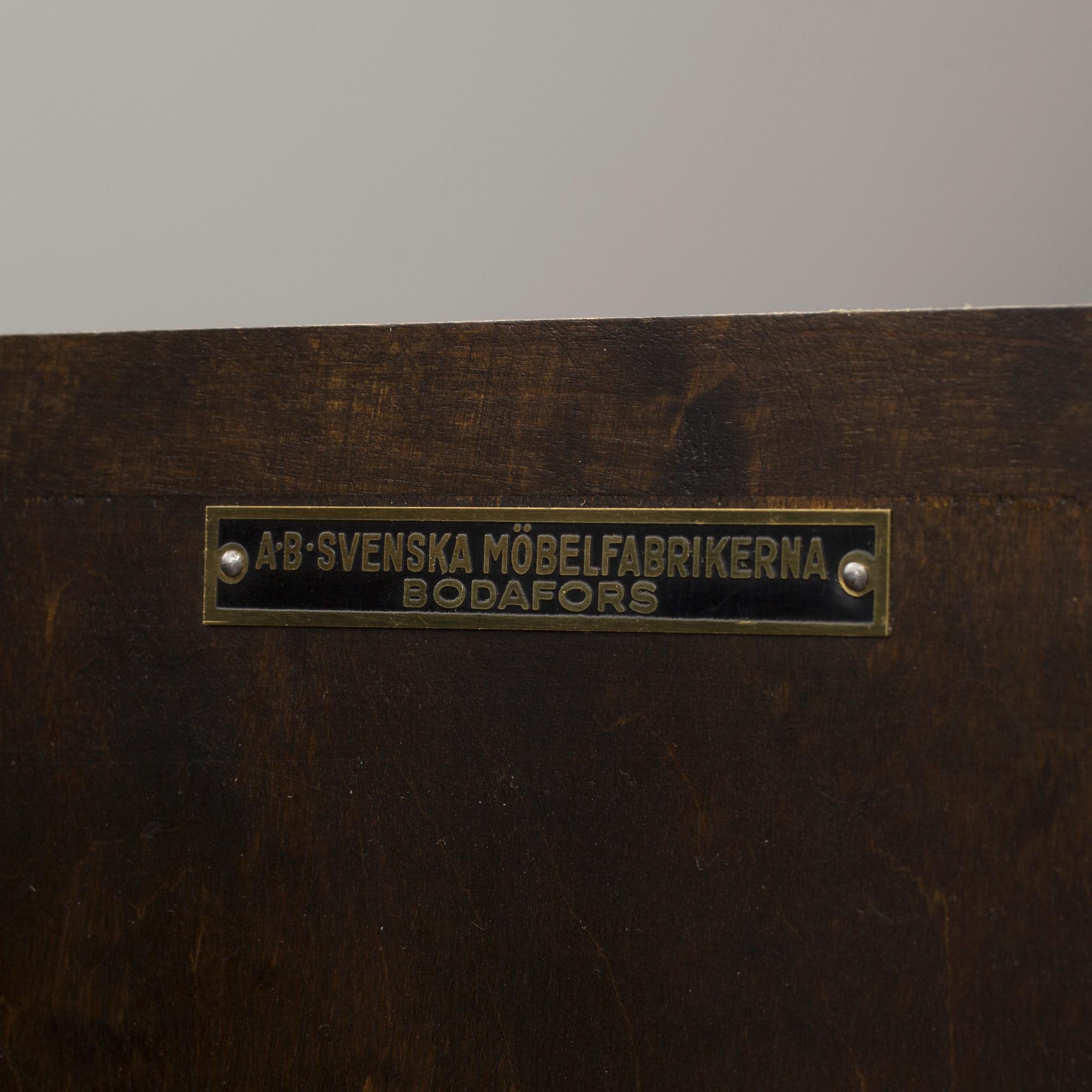 SIDEBOARD, Svenska Möbelfabrikerna i Bodafors, 1920/30-tal.