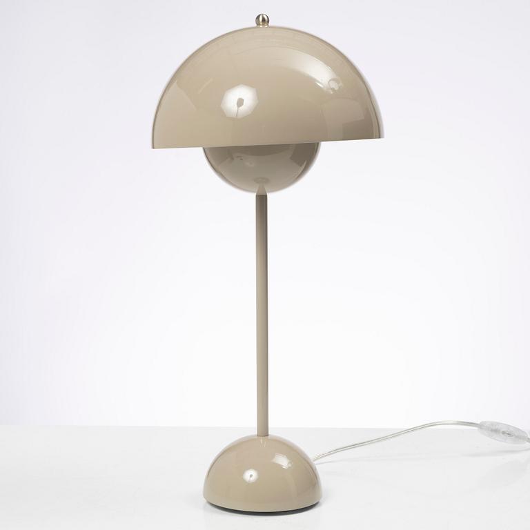 Verner Panton, bordslampa, "Flower Pot", &Tradition, Danmark, samtida.