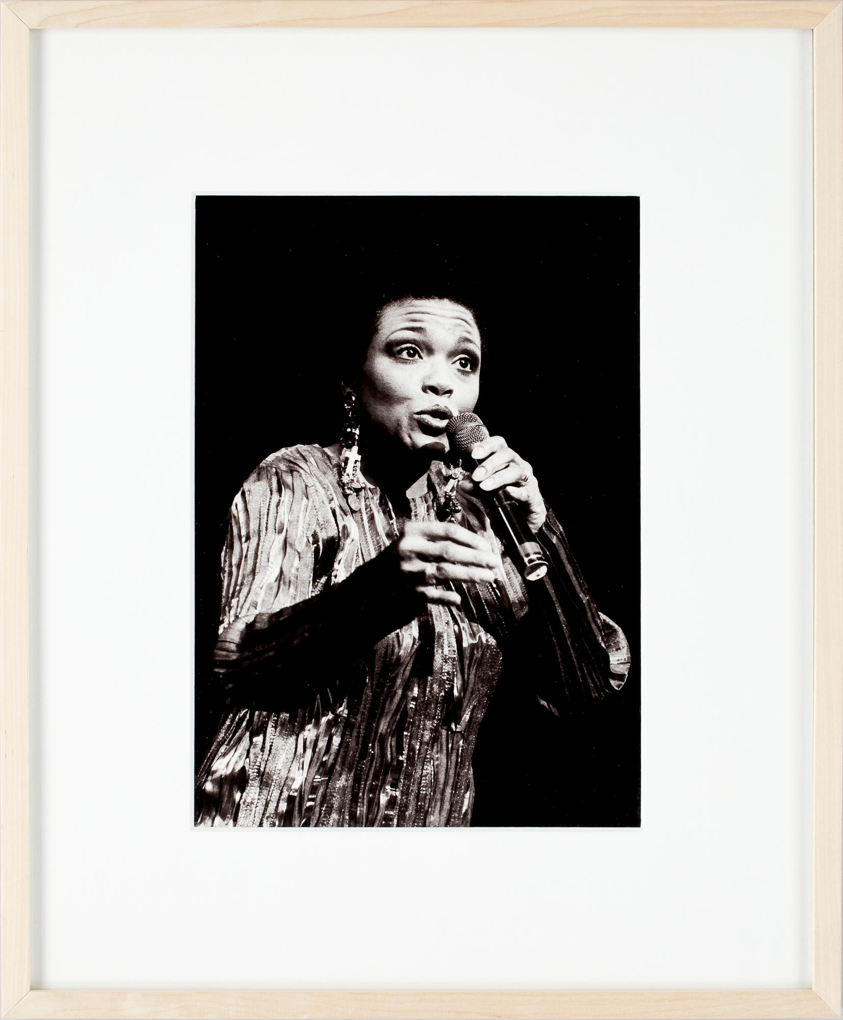 PAUL G. DEKER, gelatin silver print, sign o dat  i passepartout.