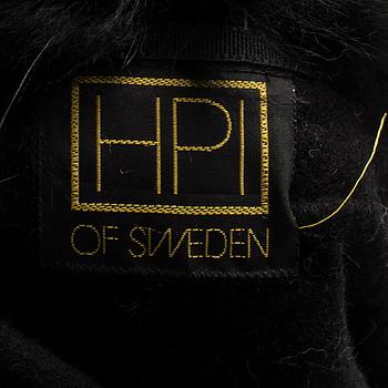 A cape from HPI of Sweden.