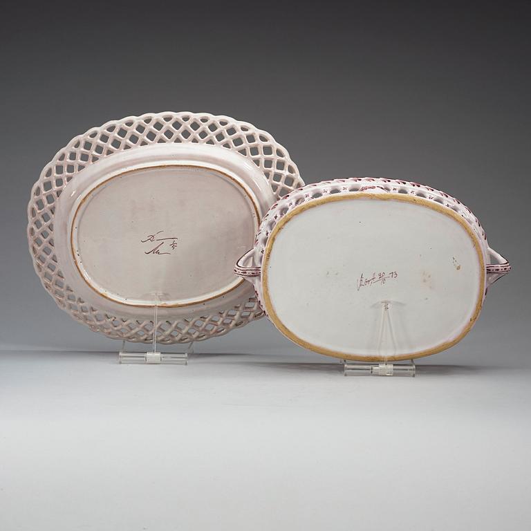 GALLERSKÅL med FAT, fajans. Rörstrand, daterad 20/10 (17)73.