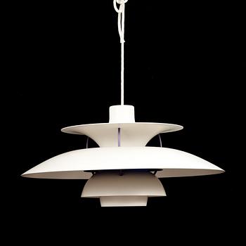 TAKLAMPA, "PH 5", Poul Henningsen för Louis Poulsen, Danmark, 1900-talets slut. Höjd 27 cm.