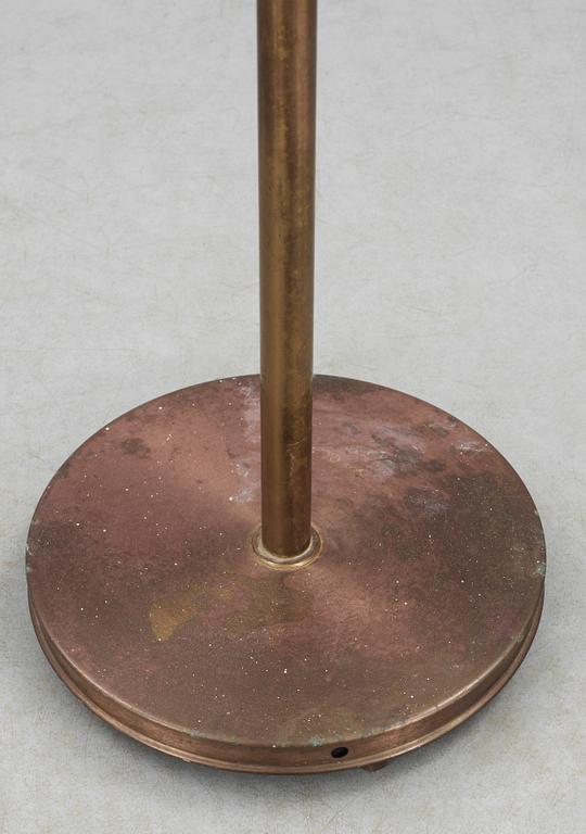 GOLVLAMPA, trol modell G 2368, svenskt tenn, 1900-talets första hälft.