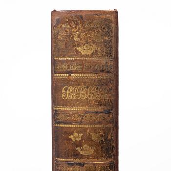 Karl XII:s stora kyrkobibel, 1702-3, med Peringskiölds bibliska historia, 1713.