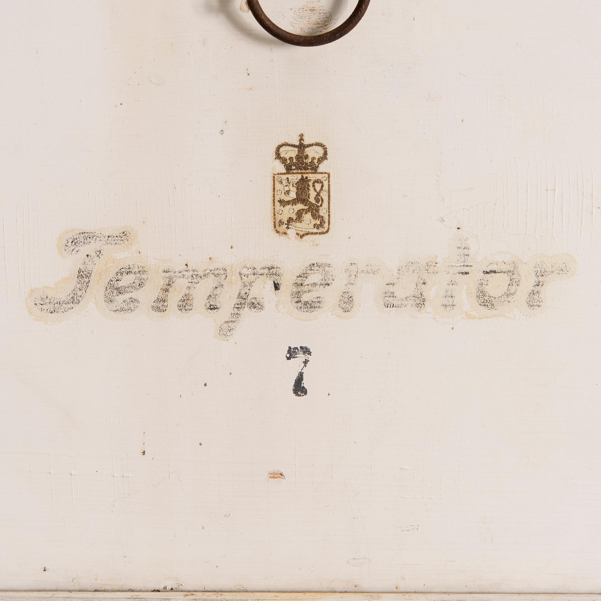 ANTIQUE ICE BOX REFRIGERATOR, "Temperator" Auran Rautateollisuus Oy, Turku, Finland 1920s.