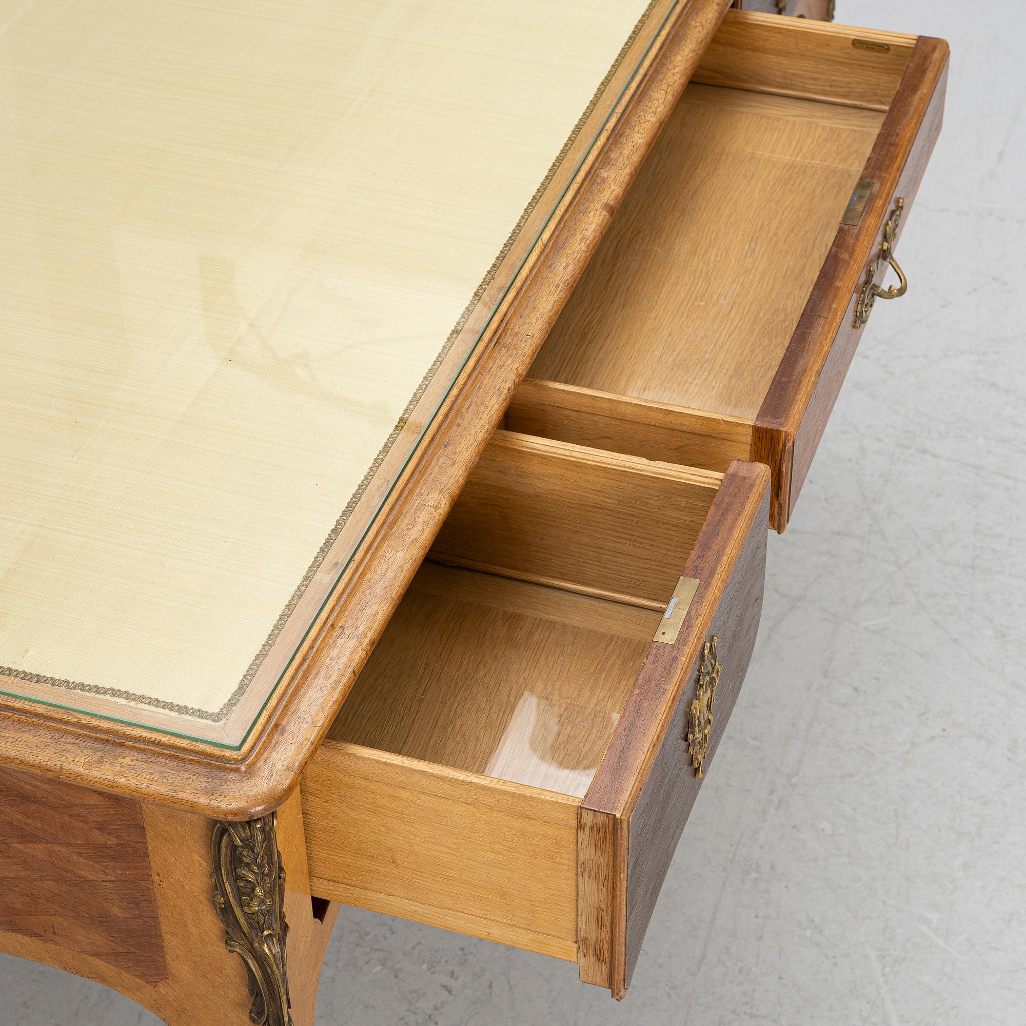 Skrivbord, Louis XV-stil, Flatow & Priemer, Berlin, Tyskland, 1900-talets första hälft.