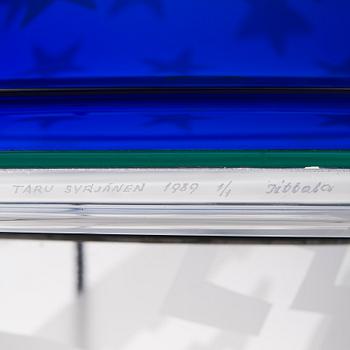 A glass sculpture "Under the Sky" signed Taru Syrjänen 1989 1/1 Iittala.