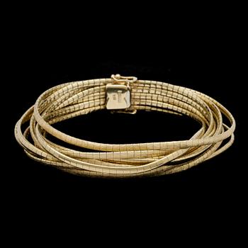 272. A gold bracelet, weight 63 g.