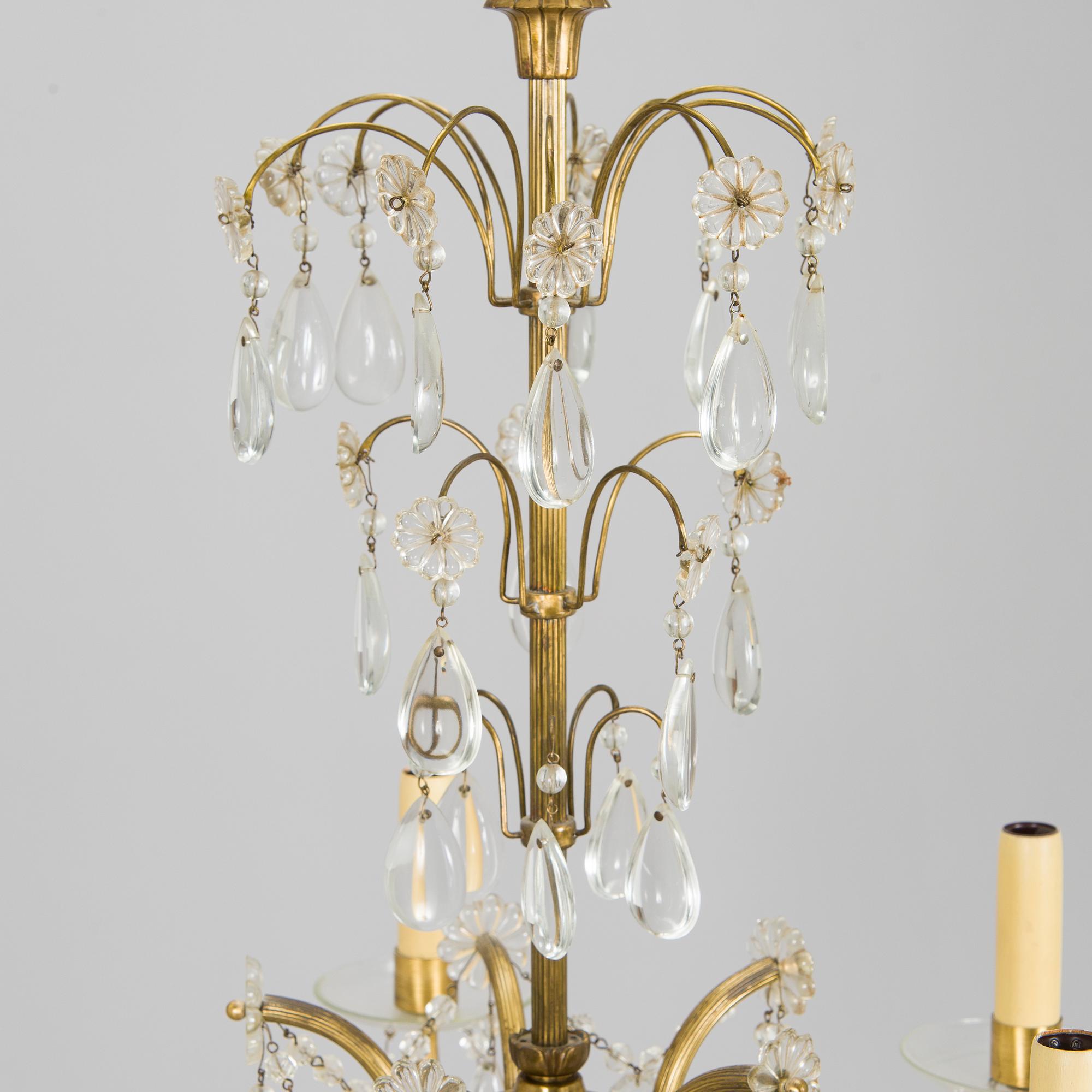 Paavo Tynell, a mid-20th century chandelier, model 1471/5 for Idman Finland.