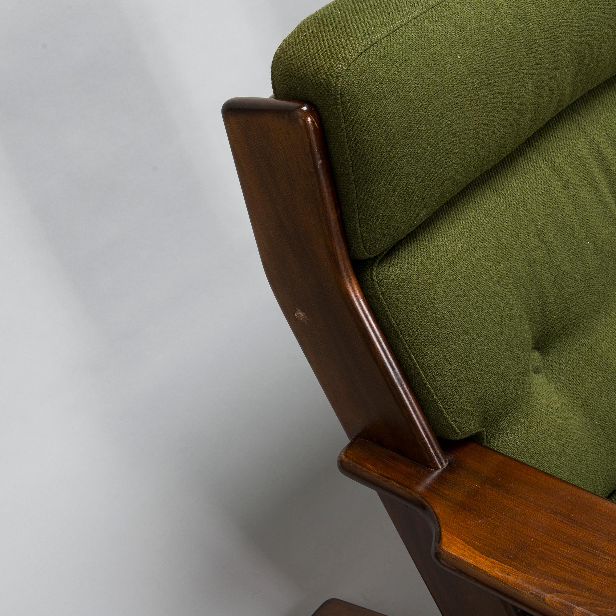 Esko Pajamies, fåtöljer, ett par "Pele", tillverkare Lepofinn 1970-tal.