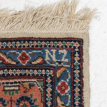 Carpet, oriental, approx. 290 x 204 cm.