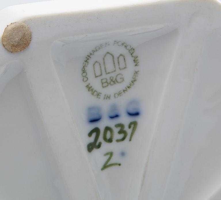 FIGURINER, 3 ST Bing & Grödnahl samt Dahl Jensen, 1900-talets andra hälft.