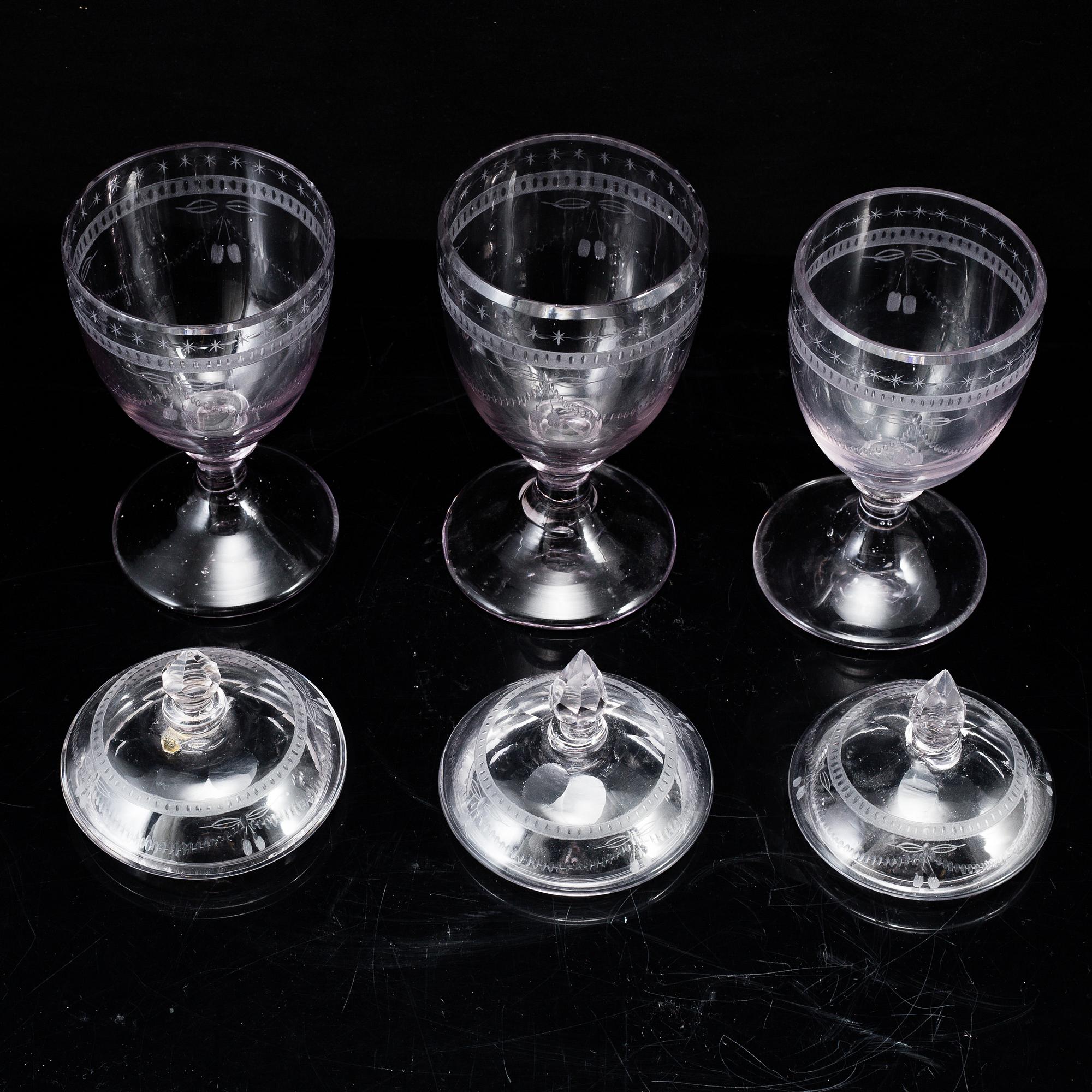 POKALGLAS, 3 st, sengustaviansk stil, omkring 1900.