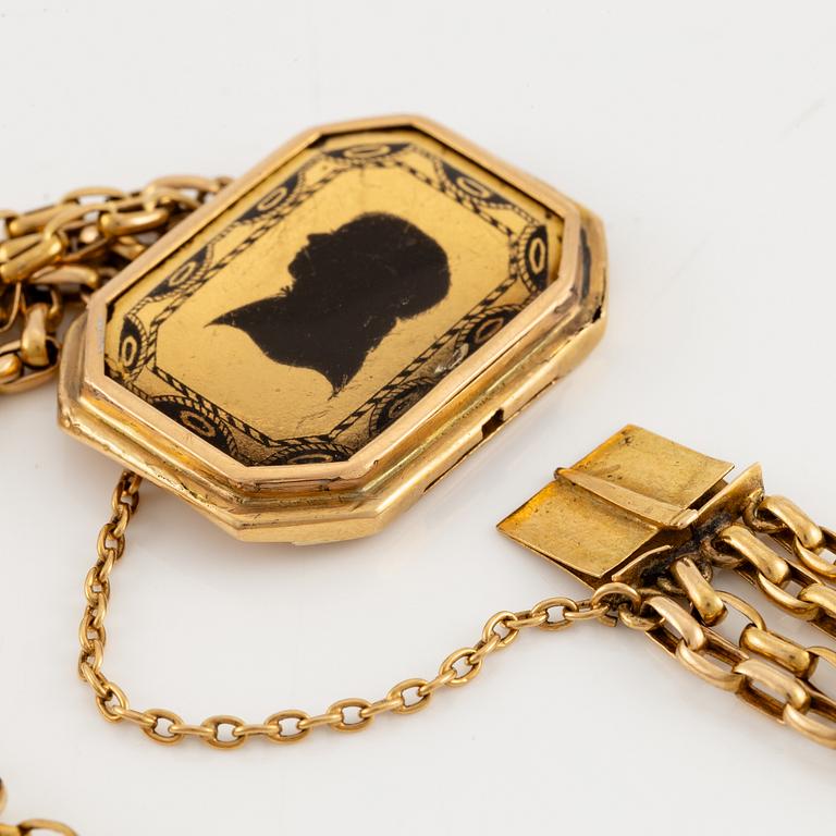 Armband 18K guld med silluettporträtt, sengustavianskt, 1700/1800-tal.