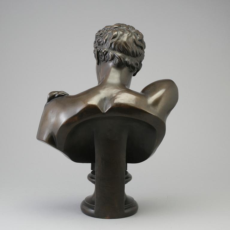 A mid 20th century bronze sculpture.